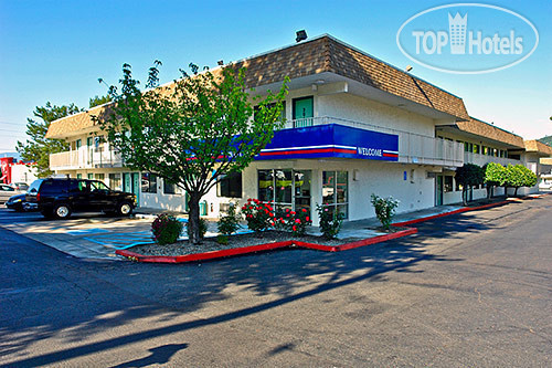 Hotel photo Motel 6 Grants Pass 2*