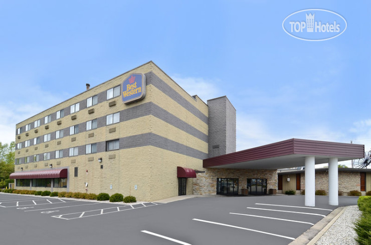 Hotel photo Quality Inn & Suites Beaver Dam 2*
