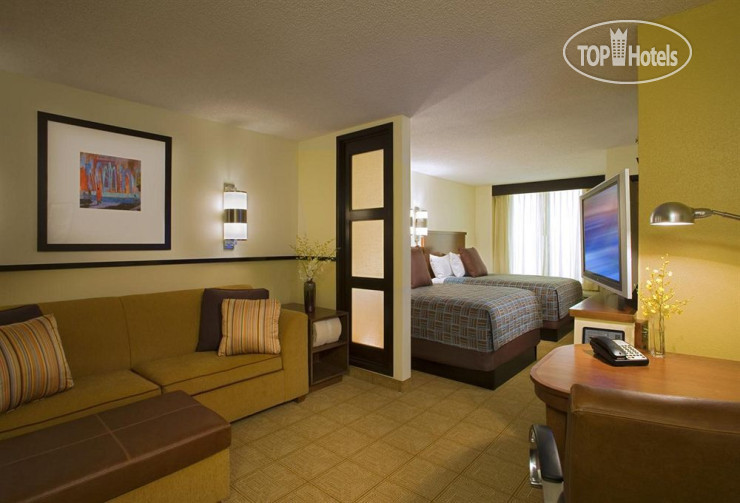 New photos from tourists Hyatt Place Milwaukee Airport 3*