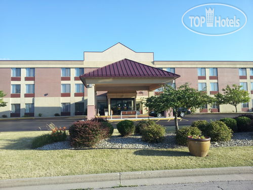 Hotelier's photos Holiday Inn Express Racine Area 2*