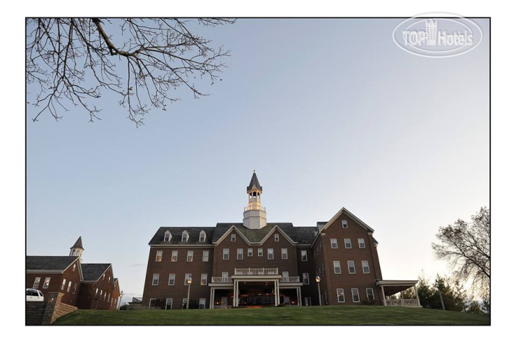 Hotelier's photos The Delafield Hotel 3*