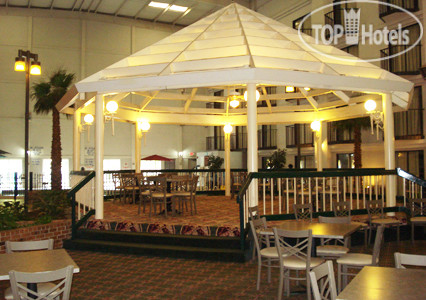 Фото University Inn & Conference Center (ex.Ramada Inn Clemson)