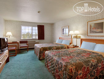 New photos from tourists Days Inn West Yellowstone 2*