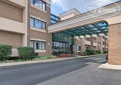 Фото Comfort Suites Oakbrook Terrace