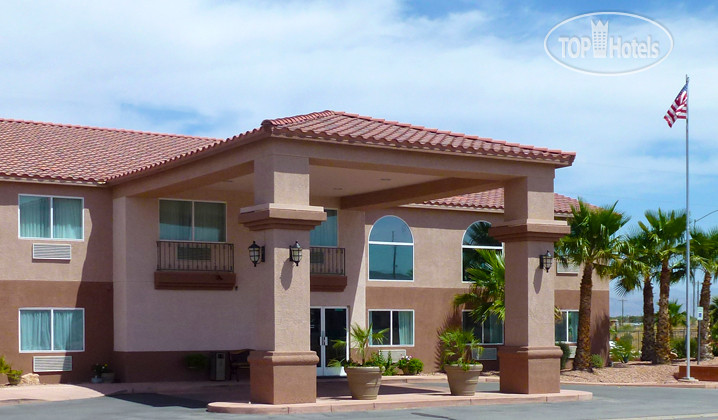 Hotelier's photos North Shore Inn at Lake Mead 2*