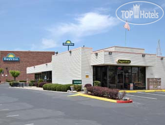Hotelier's photos Days Inn Reno 2*