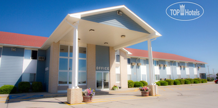 Hotelier's photos Alliance Hotel & Suites 2*