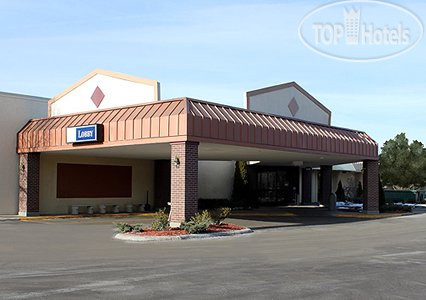Hotel photo Clarion Hotel and Conference Center 2*
