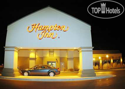 Hotelier's photos Hampton Inn St. Joseph I-94 3*