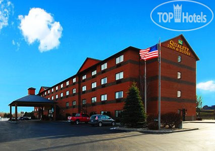 Hotelier's photos Quality Inn & Suites Port Huron 2*