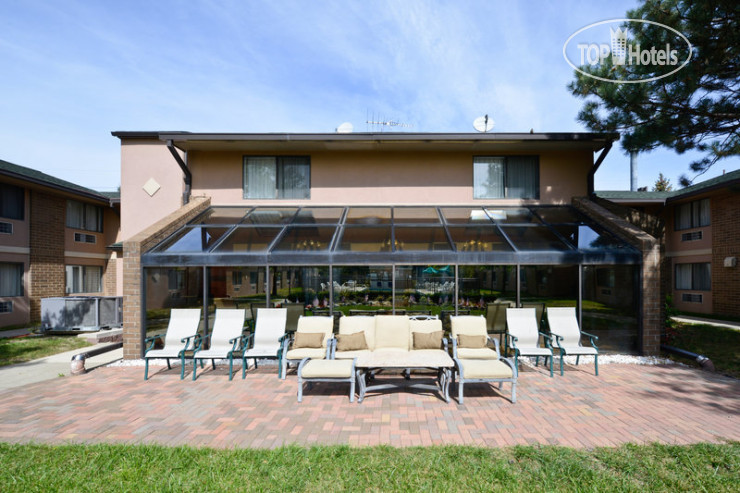 Hotelier's photos Best Western Laurel Park Suites 2*