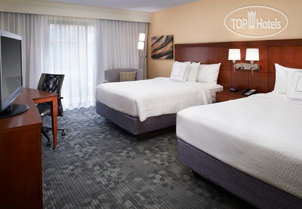 New photos from tourists Courtyard Detroit Warren 3*