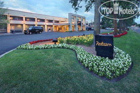 Hotelier's photos Radisson Hotel Detroit-Bloomfield Hills 4*