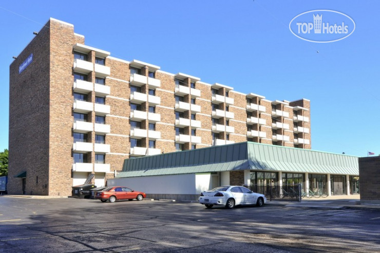 Hotelier's photos Riverfront Hotel Grand Rapids 3*