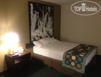 Hotelier's photos Super 8 Ionia 2*