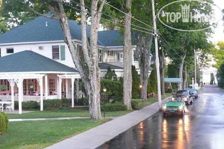 Hotelier's photos Colonial Inn of Harbor Springs Michigan 2*