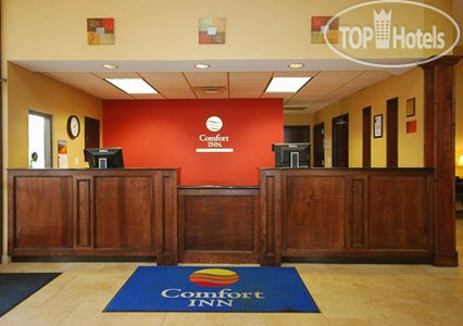 Hotelier's photos Comfort Inn Port Huron Michigan 2*