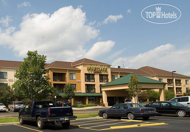 Hotelier's photos Courtyard by Marriott Flint 3*