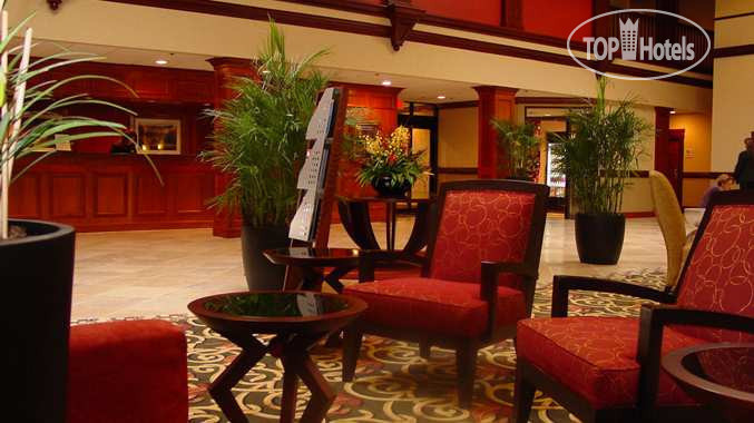 Hotel photo DoubleTree by Hilton Detroit-Dearborn 3*