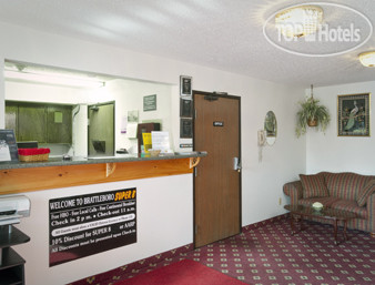 New photos from tourists Super 8 Brattleboro 2*