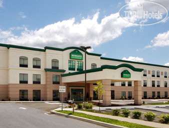 Hotel photo Wingate by Wyndham Lancaster PA Dutch Country 2*