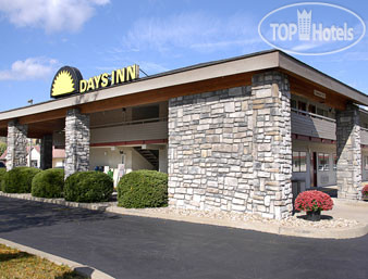Hotelier's photos Days Inn Harmarville 2*