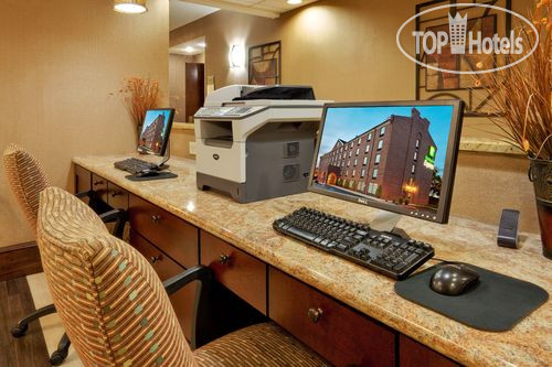 New photos from tourists Holiday Inn Express Harrisburg East 2*