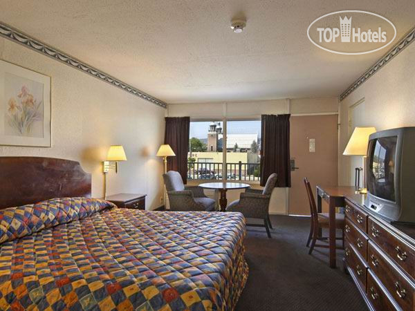 New photos from tourists Red Carpet Inn and Suites Scranton 2*