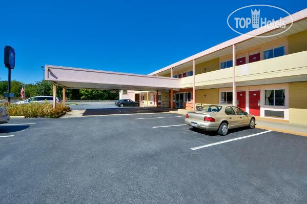 Hotel photo Americas Best Value Inn-Harrisburg 2*
