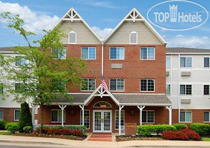 Hotelier's photos MainStay Suites Pittsburgh Airport 2*