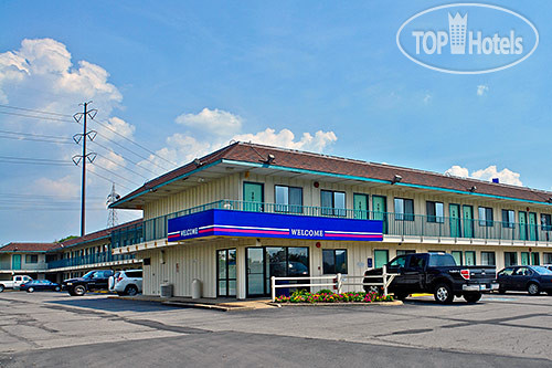 Hotelier's photos Motel 6 Pittsburgh - Crafton 2*