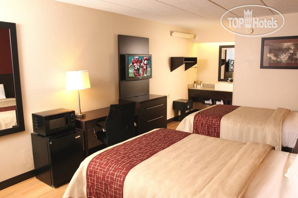 Hotelier's photos Red Roof Inn-Pittsburgh South Airport 2*