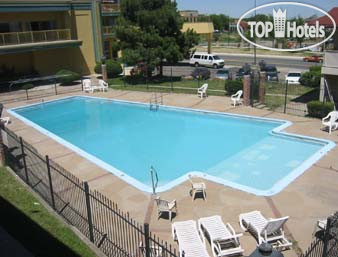 New photos from tourists Super 8 Denver Midtown 2*