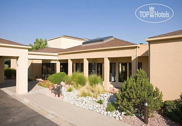 Hotelier's photos Courtyard Denver Stapleton 3*