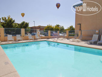 Новые добавленные фото туристов Howard Johnson Express Inn - Albuquerque 2*
