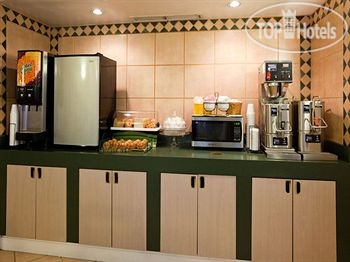 New photos from tourists La Quinta Inn Albuquerque Airport 2*