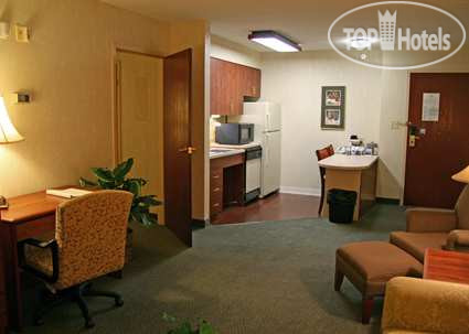 New photos from tourists Hampton Inn & Suites Kokomo 3*