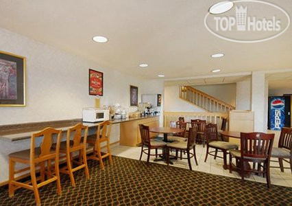 New photos from tourists Econo Lodge West Lafayette 2*