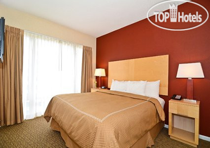 New photos from tourists Comfort Suites Chicago 3*