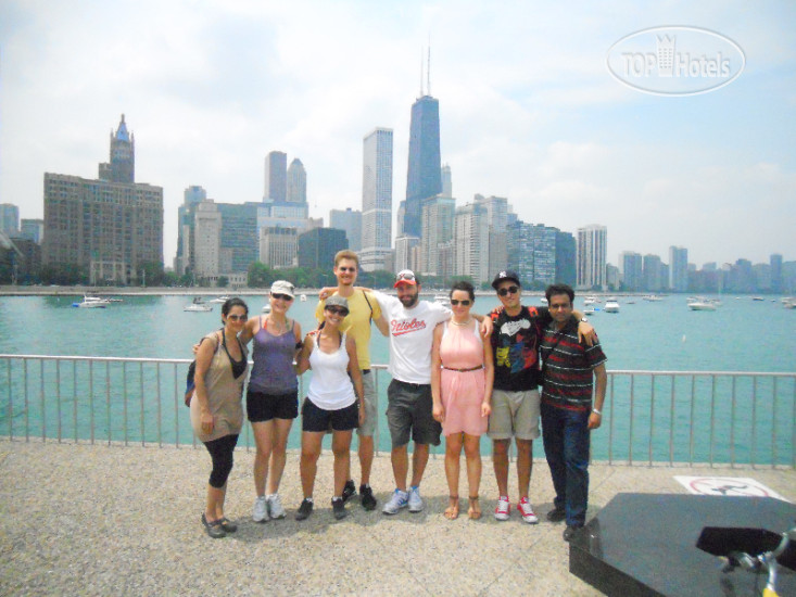 New photos from tourists Chicago Getaway Hostel 3*
