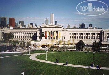 Hotelier's photos Marriott Chicago Downtown Magnificent Mile 3*