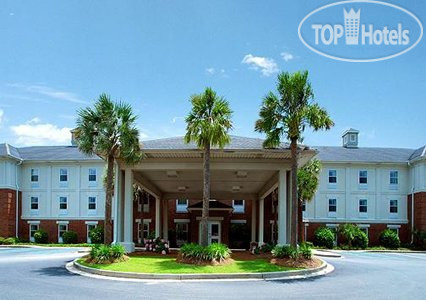 Hotelier's photos Quality Inn & Suites Patriots Point 2*
