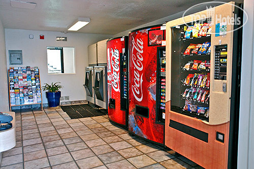 New photos from tourists Motel 6 Charleston North 2*
