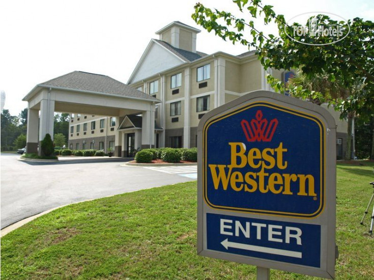 Hotelier's photos Best Western Fort Jackson 2*
