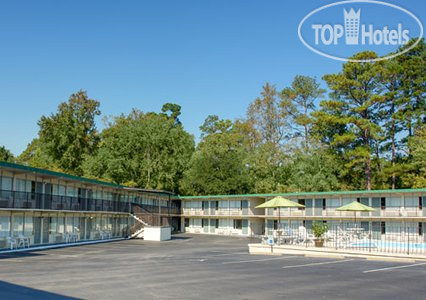 Новые добавленные фото туристов Econo Lodge Conway 2*