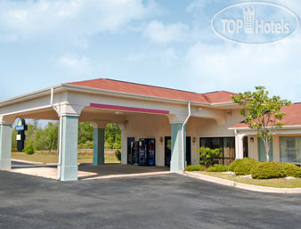 Hotelier's photos Days Inn Sumter 2*