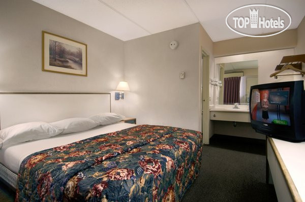 New photos from tourists Red Roof Inn Columbia West 2*
