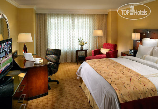 New photos from tourists Atlanta Airport Marriott Gateway 3*