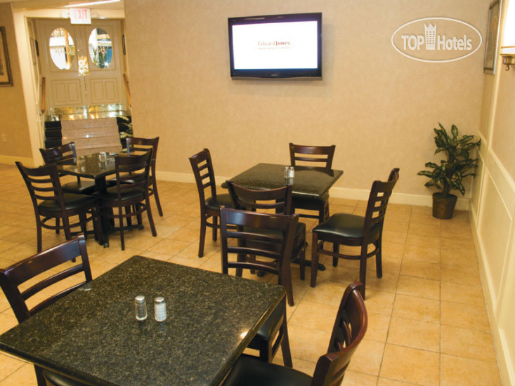 New photos from tourists La Quinta Inn & Suites Atlanta Airport 3*