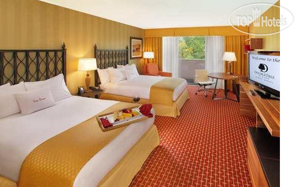 New photos from tourists DoubleTree by Hilton Atlanta Windy Hill Ballpark 4*